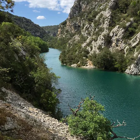 Les Cedres *